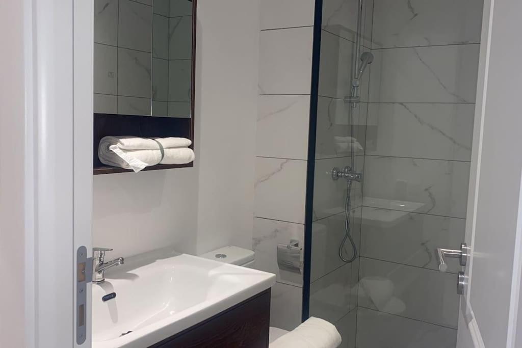 New Luxury Apartment 5 Min Casablanca Mohammed V Airport Zewnętrze zdjęcie